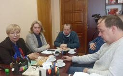 16 февраля, детский правозащитник  и представители фракции «КПРФ» Саратовской областной Думы обсудили вопросы защиты прав детей в регионе